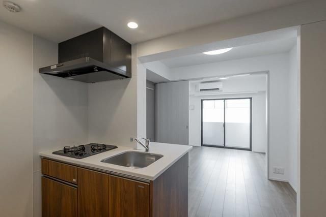 �y�L�b�`���z�@